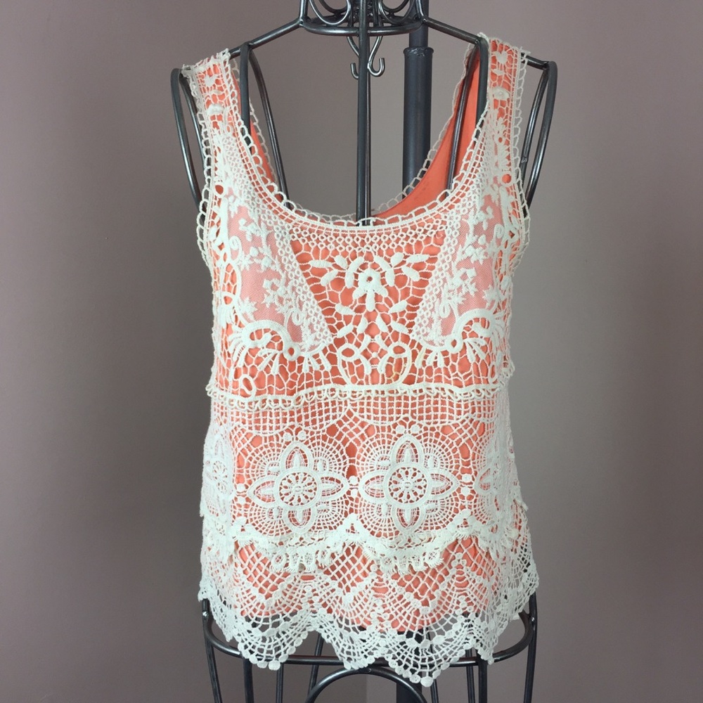 Staring at stars coral crochet lace tank top